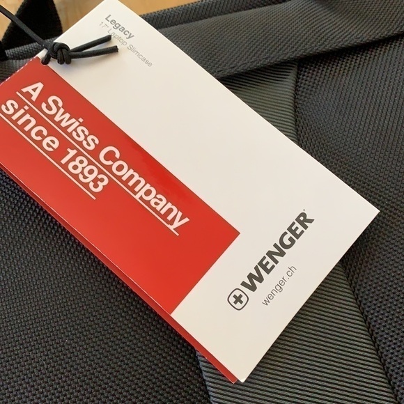 nwt Wenger Swiss Company Black Legacy 17” Laptop Slimcase - Picture 7 of 8